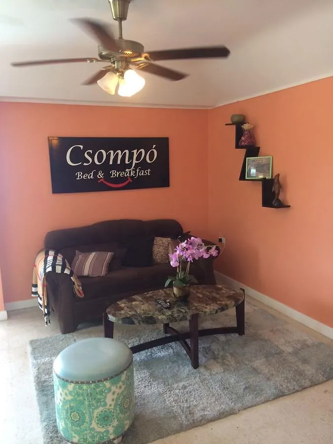 Affittacamere Csompo Bed And Breakfast Ocho Rios Giamaica