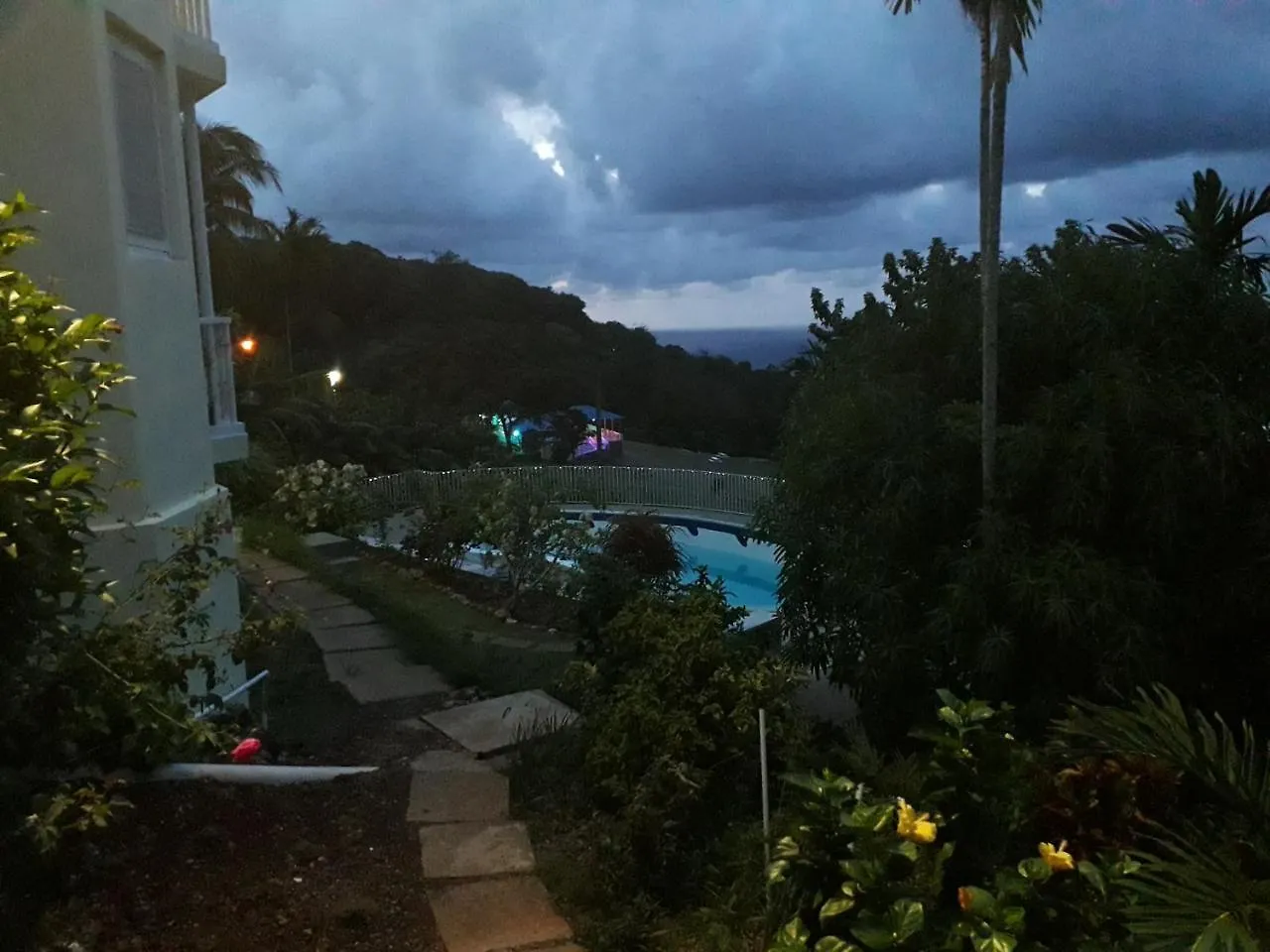 Csompo Bed And Breakfast Ocho Rios Affittacamere