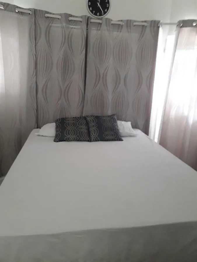 Affittacamere Csompo Bed And Breakfast Ocho Rios